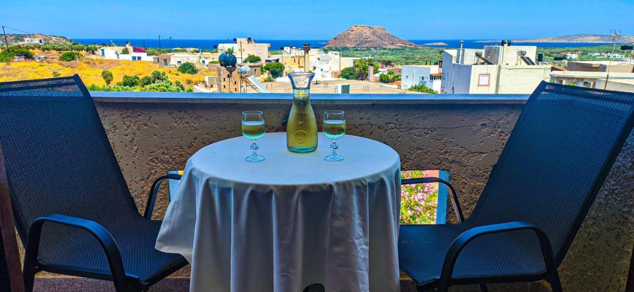 Knossos Apartments Палекастрон Екстериор снимка