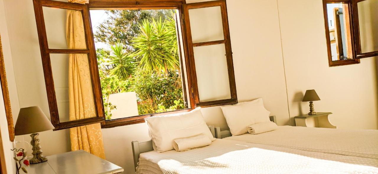Knossos Apartments Палекастрон Екстериор снимка