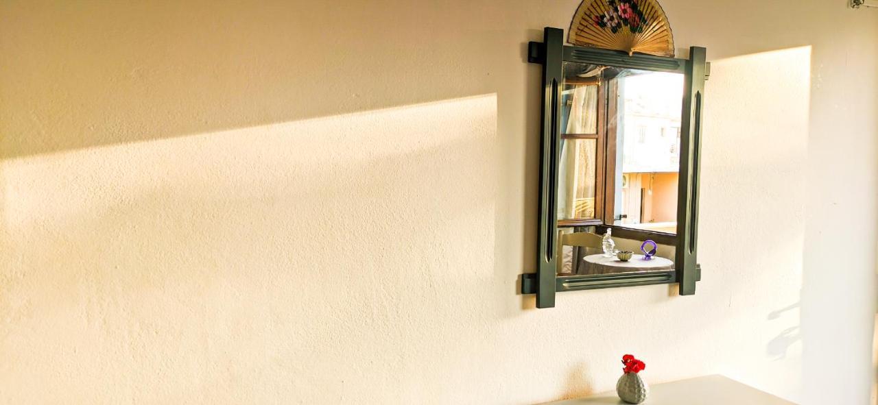 Knossos Apartments Палекастрон Екстериор снимка