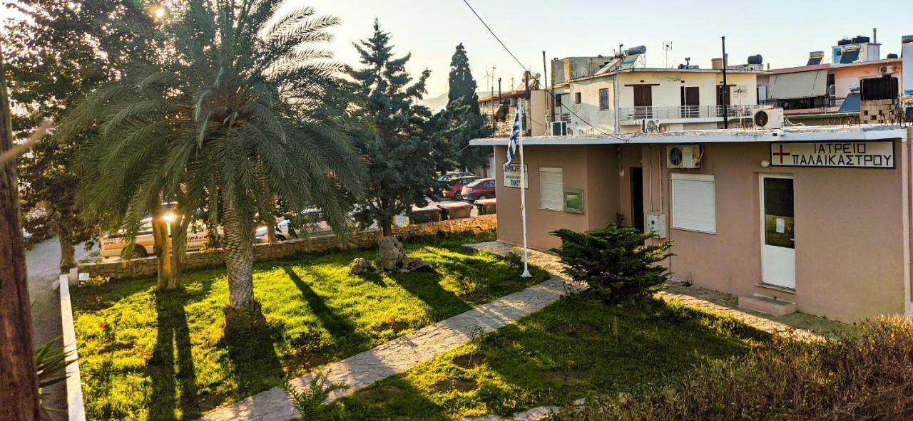 Knossos Apartments Палекастрон Екстериор снимка