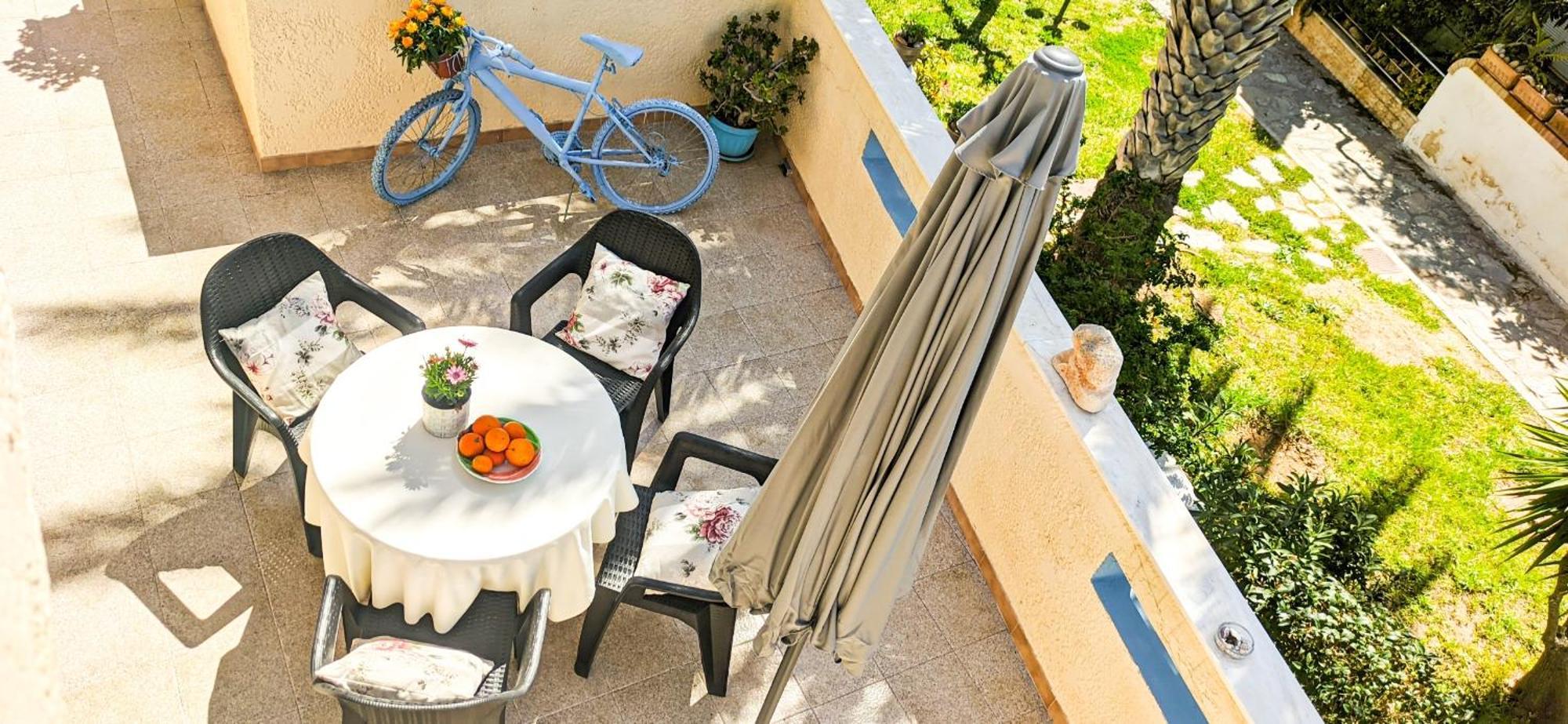 Knossos Apartments Палекастрон Екстериор снимка