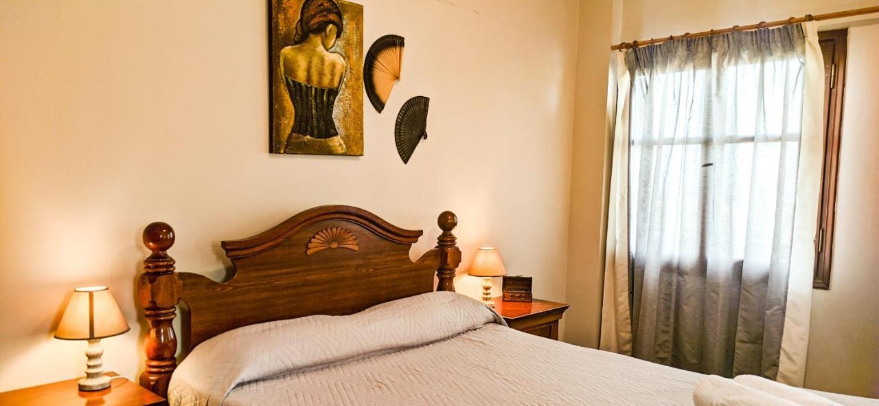 Knossos Apartments Палекастрон Екстериор снимка