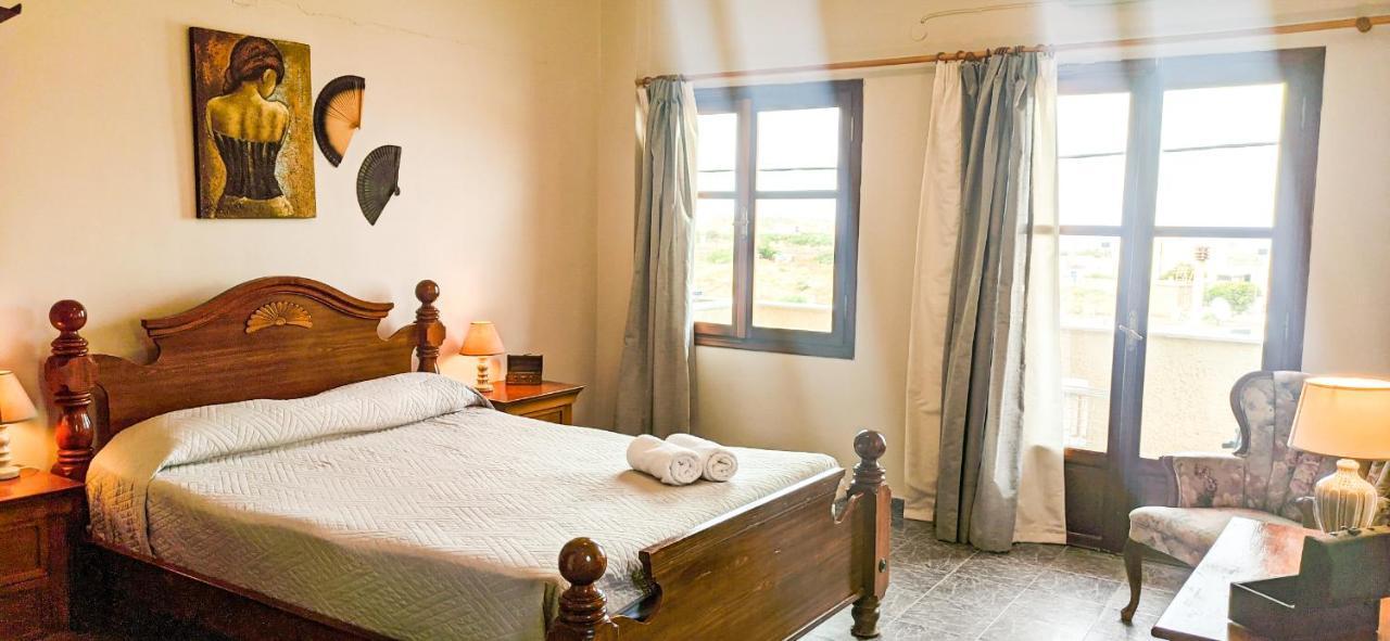 Knossos Apartments Палекастрон Екстериор снимка