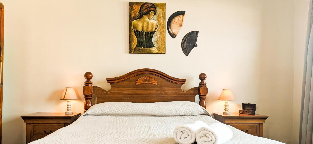 Knossos Apartments Палекастрон Екстериор снимка